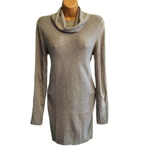 Adrienne Vittadini Gray Cowl Neck Sweater (Medium)